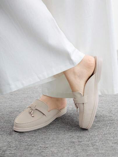 CUCCOO BIZCHIC مصممة من الانزلاق, حذاء لوفر مسطح براس دائري, بتصميم انزلاقي بسيط ومريح من الجلد الصناعي, لون رمادي فاتح, للاستعمال اليومي في المنزل