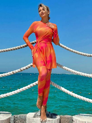 Swim Shayni 2 قطعة مجموعة ملابس سباحة صيفية للنساء، توب أكمام طويلة مطبوع بتدرج اللون مع ربطة أمامية وبنطلون ضيق، بوركيني بتغطية متواضعة للعطلات