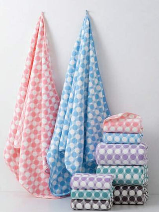 1 قطعة منشفة استحمام مستطيلة، بنمط كروي بسيط، من ألياف البوليستر، مقاس 70 * 140 سم؛ أو منشفة يد مقاس 34 * 75 سم، ماصة وسريعة التجفيف، ناعمة، مناسبة للحمام، الفندق، النادي الرياضي، السفر، الحفلات، هدية، صالون التجميل، حمام السباحة، الخارج، الشاطئ،...