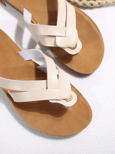 زوج من صنادل مصنوعة من جلد البو المنسوج بشكل بوهيمي باللون السادة، نعل مسطح، خفيف الوزن، مريح، بطرف مفتوح، جزمة سهل الإرتداء، مناسب للشاطئ والحفلات والمكتب والمنزل في جميع المواسم