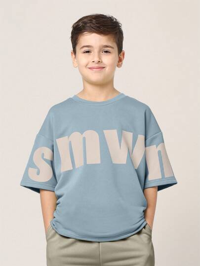 SUMWON طقم شبابي واسع للبنين مع طبعة شعار الصيف ، قطعتين متناسقة للراحة والرياضة، بتيشرت كم قصير ورياضي قصير ، ملابس شارع عصرية لاستخدام يومي مريح