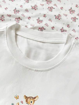 EZwear تي شيرت نسائي كاجوال بياقة دائرية وأكمام قصيرة بطبعة غزلان كرتونية