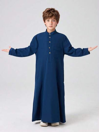 قميص طويل بقصة مريحة من لون واحد بأزرار للفتيان المراهقين