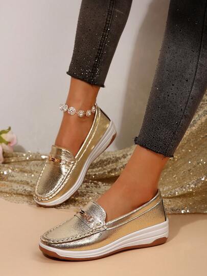 حذاء كاجوال مسطح للسفر، من المعدن والخرز المطرز، يدوي الصناعة، بلون ذهبي