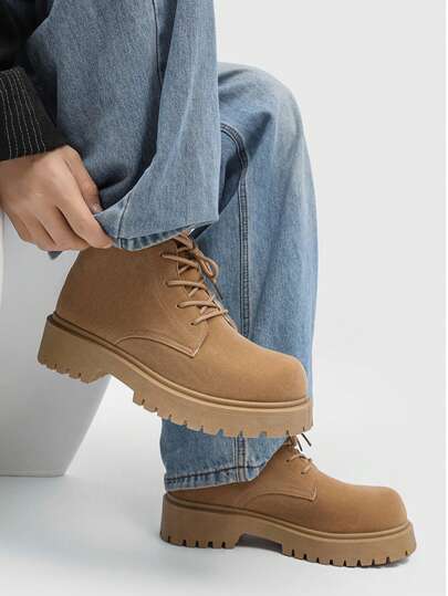 زوج واحد من بوت التمهيد الكاجوال الرجالية الفينتاج للخارج، بتصميم غربي مربوط بأربطة، بوت عصرية للخارج، للخريف/الشتاء