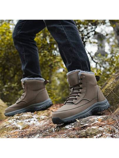 بوت الثلج الرجالية للخارج ذات الجزء العلوي المرتفع والوسطية السميكة فائقة الخفة والدافئة. من البولي يوريثان بمقاسات كبيرة، بوت المشي في الهواء الطلق مريحة وعصرية، مقاومة للاشتراك، متوفرة باللونين الأسود والخاكي