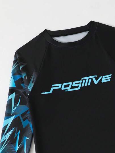 مايوه أولادي طقم ملابس سباحة للفتيان بطباعة رسومات وحروف على ملابس علوية أكمام طويلة وشورت