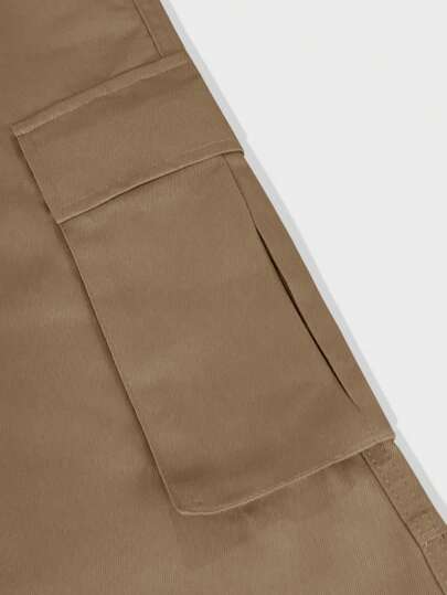 Manfinity Hypemode بنطلون مسستقيم من الجيوب بخصر رباط، بلون أحادي، بأسلوب كاجوال وبنطلون أحمال شحنة معتدل