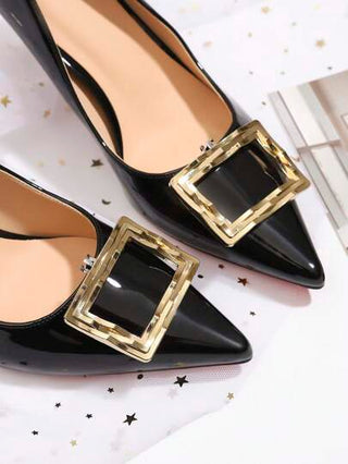 زوج واحد من إكسسوارات وأزرار معدنية أنيقة للأحذية قابلة للفصل والتثبيت، مناسبة للنساء لأحذية الكعب العالي والأحذية المسطحة والصنادل والأحذية الكاجوال