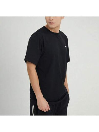 Nike دي في 9840-010 بلوزة رجالي موديلات ربيع وصيف 2025 جديدة، قطعة تدريب ورياضة لياقة بدنية ونشاط أنيقة، قطنية مريحة ومتنفسة، بياقة مستديرة وأكمام قصيرة