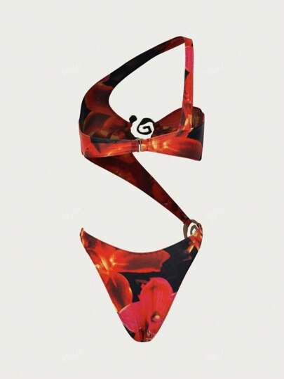 مايوه حريمي قطعة واحدة مجموعة بكيني حديثة لعام 2025 بتفاصيل معدنية لشبكة الكتف، ملابس سباحة مطبوعة