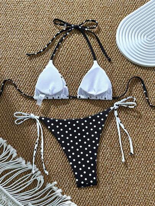 Swim Mod 2 مجموعة بكيني للنساء ذات تصميم أنيق وجذاب بطراز نقاط بيضاء وسوداء على شكل عنق مربوط، لإطلالة عصرية في المنتجعات