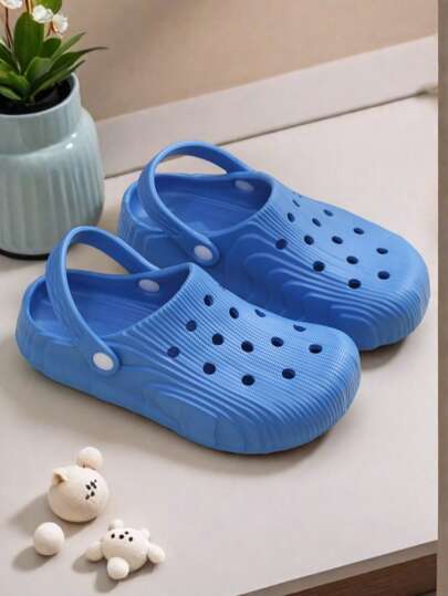 حذاء كومفورت صيفي 2025 للرجال، للإستخدام المنزلي والخارجي واليومي والحفلات على الشاطئ، ذو قاع ناعم ولون صلب، أنيق وجديد