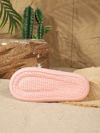 شبشب مريح للصيف للاستخدام على الشاطئ والمسبح، مقاوم للانزلاق وخفيف الوزن، صندل أنيق للاستخدام المنزلي