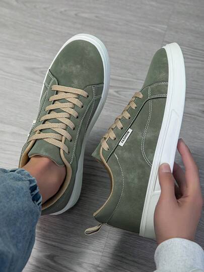 أحذية رياضية رجالية موضة 2025 ، أحذية كاجوال عصرية رجالية ، أحذية ألعاب التزحلق ذات رباط ، أحذية ألواح التزحلق الرجالية ، أحذية شخصية للشوارع الرجالية