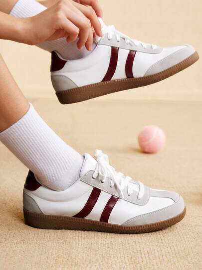 CUCCOO EASI أحذية رياضية منزلقة للسيدات بتصميم ترقيع ، ذات رؤوس مستديرة ، مريحة من جلد البولي يوريثان المرقع ، متعددة الألوان ، كاجوال يومي