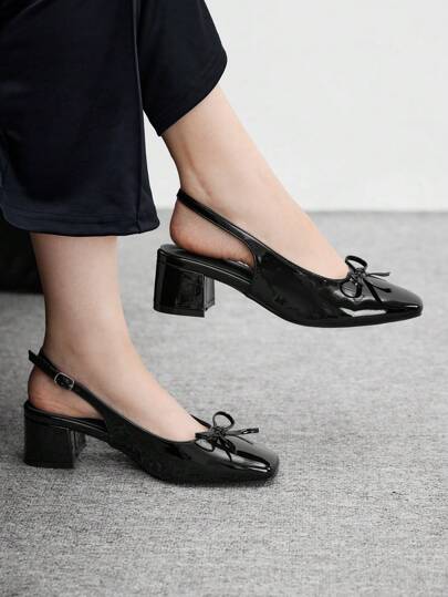 CUCCOO BIZCHIC أحذية نسائية كلاسيكية بنعل مسطح وحزام على الكعب باللون الأسود، موضة