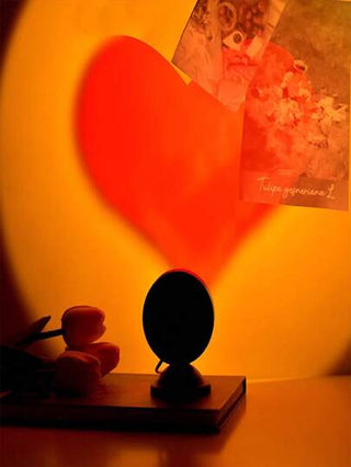 قطعة واحدة مصباح عرض ضوء غروب الشمس بشكل قلب,عرض ضوء غروب الشمس رومانسي,مصباح ليلي USB,مناسب لغرفة النوم,ديكور غرفة المعيشة,مصباح إسقاط نمط ,لخلفية الصور,هدية رومانسية مناسبة لديكور المنزل,غرفة المعيشة,هالوين,ديكور عيد الميلاد,لوازم مكتب المكتب ديكور الحا