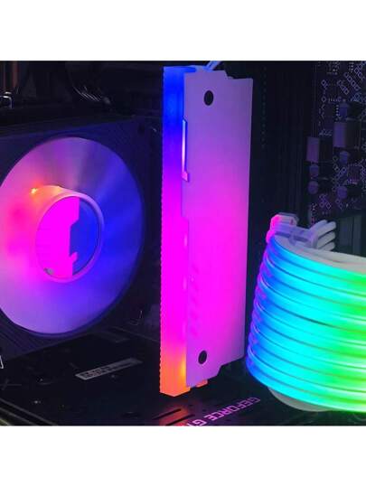 سترة تبريد، مبرد للبطاقة الرسومية. مصنوعة من سبيكة الألومنيوم. يتغير لون الضوء ARGB، والتي يمكن أن تفيد في تبديد الحرارة بشكل كامل عن البطاقة الرسومية وتكون مناسبة للكمبيوتر عند تشغيل ألعاب كبيرة وفعالة. 1 قطعة