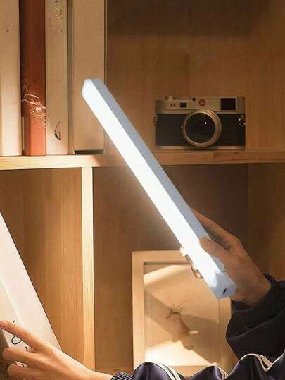 1 جهاز إضاءة بشاشة ليد لاسلكية بمستشعر حركة، ضوء ليلي قابل للشحن USB مغناطيسي (10/20/30/50 سم) للإضاءة الآمنة في المطبخ والغرفة والخزانة والدرج والممر