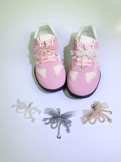 1 قطعة قلادة من الأقواس المزدوجة من التزيين الدانتيل قابلة للفصل و التثبيت بمشبك سحري، إكسسوارات ديكورية جميلة وساحرة للنساء، مناسبة لتزيين بوت الرياضة و الأحذية