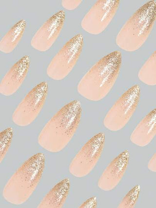 أضف لمسة من الرومانسية مع مجموعة 24 قطعة من أظافر الاصطناعية ذات الشكل اللوزي المتوسط بلون أساس أصفر وردي كلاسيكي فاخر، مرصعة بلمعان الذهب، للتغطية الكاملة، طقم مثالي لأناقة البنات والنساء، تشمل ورقة رقاقات لاصقة وشريط جيلي هلامي، الشحن عشوائي