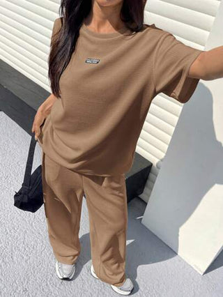 طقم حريمي قطعتين EZwear بدلة نسائية ذات قطعتين للارتداء اليومي