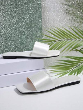 نعال صنادل مريحة مرنة للنساء للصيف بلا حزام، نعال بفتحات مريحة وفساتين جنوب شرق آسيا أناقة وأناقة، صنادل شبشب شاطئ أنيقة