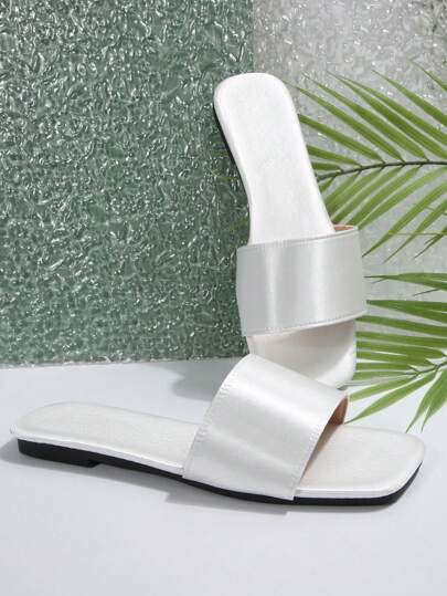 نعال صنادل مريحة مرنة للنساء للصيف بلا حزام، نعال بفتحات مريحة وفساتين جنوب شرق آسيا أناقة وأناقة، صنادل شبشب شاطئ أنيقة