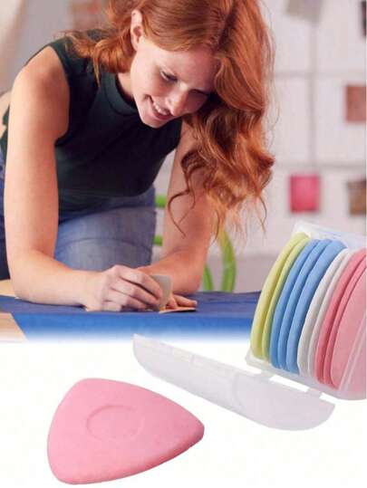 أدوات مكتبية ومدرسية علبة من أقلام الطباشير المثلثة القابلة للمسح الملونة، أدوات الخياطة وملحقات العلامات المناسبة للخياطة، التطريز، الماكياج، التعليم والأنشطة الإبداعية. تتضمن علبة بلاستيكية للتنظيم السهل. ألوان متنوعة، لوازم مدرسية، بداية العام الدراسي