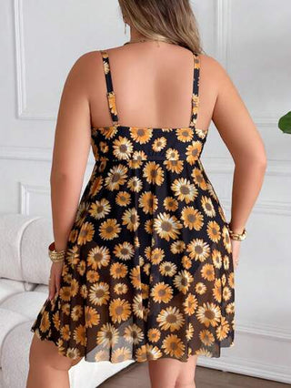 SHEIN CURVE+ بدلة سباحة كاملة مع لوحة شبكية للنساء ذوات الحجم الكبير مزخرفة بطباعة الشمسية للصيف، بدلة سباحة لإجازة الشاطئ