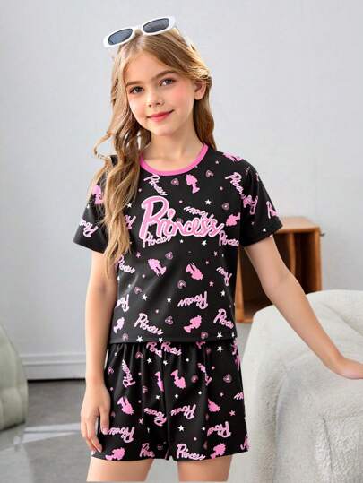 بيجاما مجموعة قميص كم قصير وشورت للنساء والمراهقات باللون الأسود الحد الأدنى والطباعة الزهرية الوردية للارتداء اليومي مكونة من قطعتين