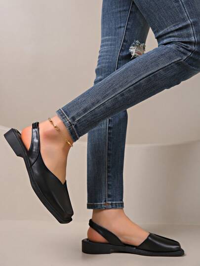 حذاء نسائي بكعب منخفض عصري من تصميم فاخر للسيدات بإبزيم وأصبع مدبب، صندل إناث مسطح عصري خفيف