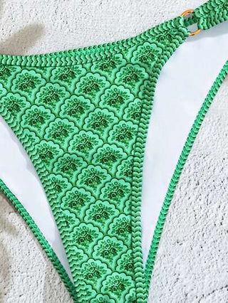Swim مجموعة بكيني نسائية قطعتين (كشكش) مزخرف بطبعات زهرية جذابة، تصميم عشوائي للطبعات الزهرية