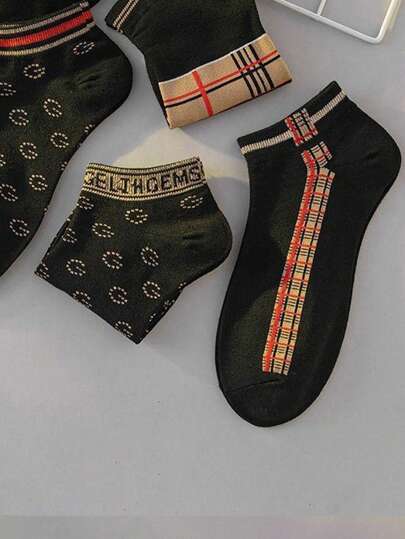 1/3/5/8/10/15/20 أزواج عشوائية من جوارب الرجال القصيرة الطاقم ذات الشريط والألوان المتباينة، جوارب رياضية قطنية منفذة تنفس مريحة للاستخدام اليومي، مناسبة لفصلي الربيع والصيف