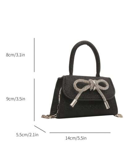 قطعة واحدة حقيبة كتف جلدية محبوكة من جلد البولي يوريثان أحادية اللون، بسيطة وعصرية