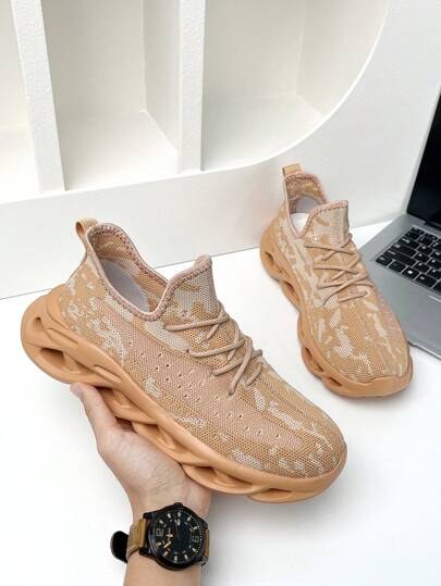 أحذية رياضية خفيفة كاجوال للرجال، عشوائية الطباعة الملونة الباينية الأماميةرباطات، أحذية رياضية مريحة للخارج، موديل كلاسيكي أنيق للارتداء طوال العام والجري