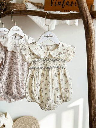 Vintaside Kids بوديسوت صيفية كورية مزينة بطبعة الزهور ذات طوق وأكمام قصيرة لطفلة رضيعة، مثالية للعطلات وحفلات الأصدقاء والأوقات الفراغ، تصميم بسيط يحافظ على الراحة والأناقة