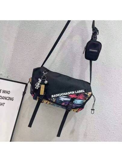 حقيبة كروس بادي مقاومة للماء مع حزام قابل للتعديل للرجال والنساء ، حقيبة كتف أسود متعددة الوظائف وذات سعة كبيرة للعمل والسفر والتخييم والشاطئ والعطلات لطلاب المدارس الثانوية والجامعات ، متطلبات السفر الأساسية