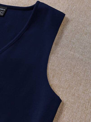 EZwear سترة صوفية نسائية بياقة على شكل V و بدون أكمام ، ملائمة الجسم و ذات لون واحد