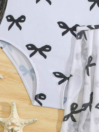 SHEIN بذلة سباحة قطعة واحدة للفتيات مع تنورة شبكية ومطبوعة بأربطة