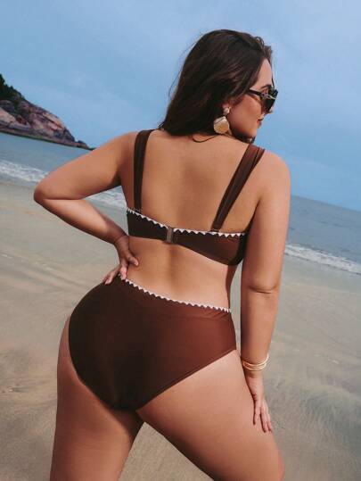 Elaquor مجموعة بيكيني بحجم كبير للصيف يتميز بتصميم منقوش على الصدر والحاشية المتباينة