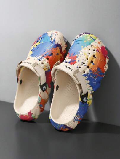 أحذية معقوفة ومهواة، مطبوعة بماء، قابلة للتنفس للرجال - أحذية مريحة مانعة للانزلاق وذات قاع ناعم مثقوب، أحذية حدائق متينة، نعال خارجية عصرية للأزواج لشاطئ البحر. أحذية مثقبة بطباعة عشوائية