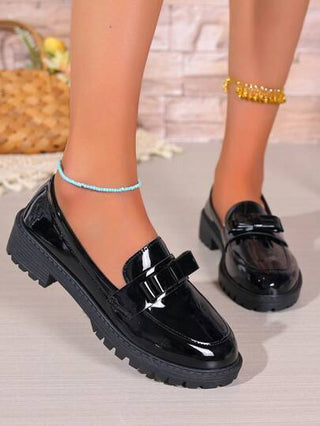 أحذية أوكسفورد حريمي حذاء أكسفورد سهل الارتداء على الطراز العتيق بكعب سميك، بفيونكة وشراشيب ، جلد لامع في طراز ماري جين '