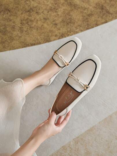 Mengshangli نساء لوفرز سهلة الارتداء، أحادية اللون، أنيقة وبأسلوب كاجوال كلاسيكي، بتصميم حواف متناقضة، أحذية مسطحة متعددة الاستخدامات، مناسبة للمكتب والخارج، لكل المواسم