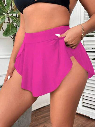 SHEIN Swim Curve أسفل ملابس السباحة ذات اللون الأحادي لحجم كبير للنساء، مناسب لشاطئ العطلات