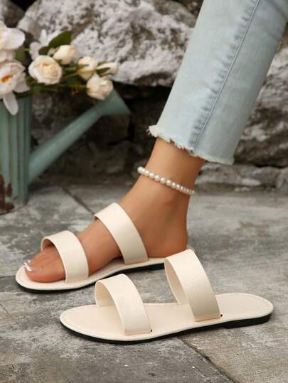 نعال صنادل بمقاسات إضافية للنساء مفتوحة الأصابع بتصميم بسيط وسهل الارتداء برباط مزدوج مسطح، صنادل كاجوال وشاطئية عصرية للاستخدام الخارجي الصيفي