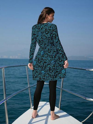 Swim Shayni مجموعة بوركيني من قطعتين مطبوع عليها طبعات فخارية باللون الأزرق، مع غطاء قابل للإزالة، مناسبة للشاطئ والعطلات