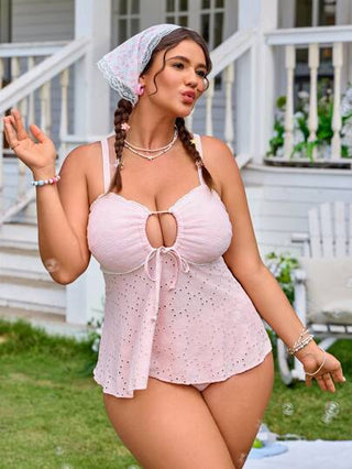 Swim Mod طقم ملابس سباحة من النوع التانكيني بلون أحادي ونسيج مضلل ، مقاس كبير الحجم