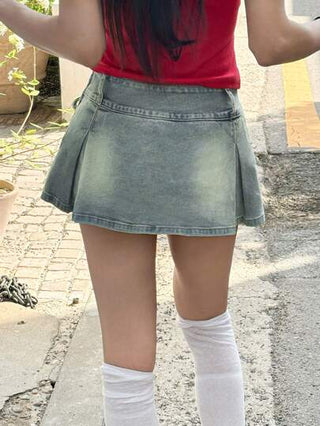 Rivivi تنورة جينز قصيرة على شكل A مزينة بالفيونكة للسيدات